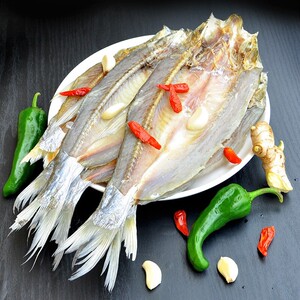 翘嘴鱼白干鱼风干咸鱼非即食刁子鱼干整条淡水大开背白刁500g