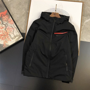 20秋冬prada/普拉达经典魔术贴休闲大码防水御寒保暖羽绒服外套男