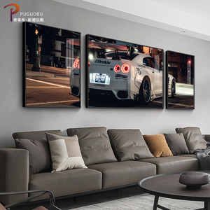 高档轻奢客厅装饰画跑车汽车主题挂画日产GTR赛车沙发背景三联画