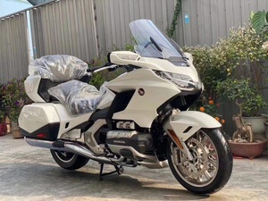 honda/本田 _ 进口本田金翼1800长途旅行巡航大绵羊马杰斯特250cc大
