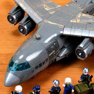 2024新款运20鲲鹏运输机军事飞机积木拼装玩具模型8一12岁男孩