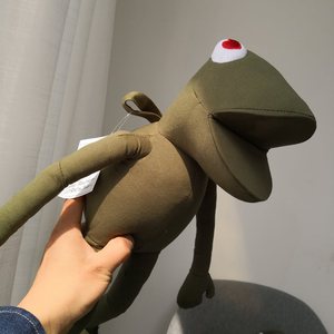 陈冠希青蛙玩偶