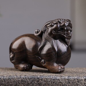 新麒麟黑柿木实木雕刻立体沉香摆件木质皮休客厅貔貅家居礼品