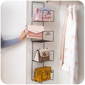 墙上包包收纳架家用卧室宿舍挂包放书包整理神器门后置物架挂袋