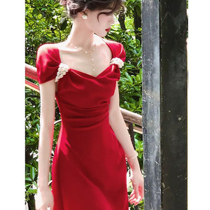订婚礼服新娘敬酒服茶歇法式高级感红色连衣裙宴会气质小众裙子夏