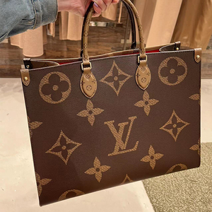 印花lv斜挎包