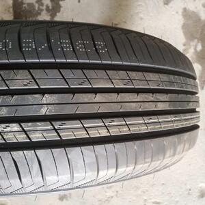 金宇轮胎235/60r18 103h ys82 花纹捷途x70原车配套免邮全新轮胎