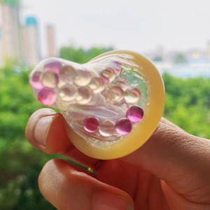 新款爆珠避孕套精油男用双层入珠套刺激高潮女用柔珠颗粒性安全套