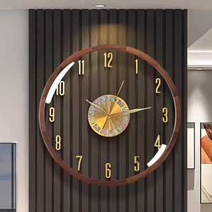 透明贝壳挂钟2024新款高级钟表挂墙免打孔现代简约风客厅静音时钟