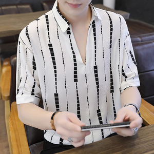 富贵鸟韩版男士短袖t恤夏季冰丝雪纺透气中袖v领宽松衬衫领衬衣潮