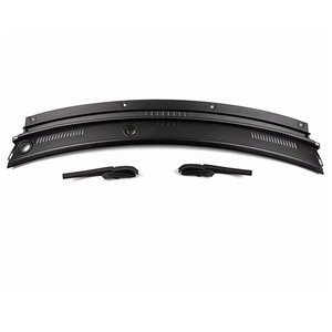 适配鸿日s1御虎四轮电动汽车前挡风玻璃雨刮侧通风盖导流板集雨板