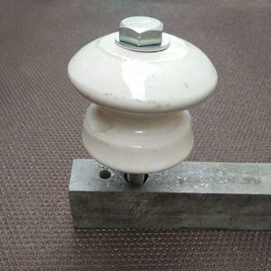 绝缘瓷柱穿线柱 电线固定瓷壶街码磁壶电线电缆接线柱电力瓷瓶