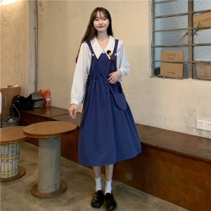 大码微胖简约蓝色背带裙女2021秋款韩版学院风宽松系带收腰连衣裙