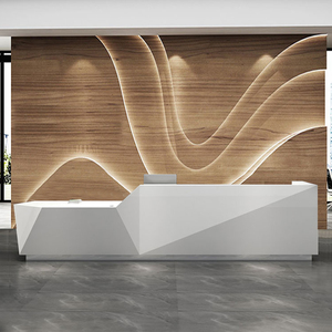 白色烤漆公司前台接待台简约现代办公桌定制高低异形创意酒店吧台