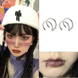 唇钉假无洞唇钉贴欧美恶魔时尚酒饰品蹦迪唇环男女不打孔双圈唇夹