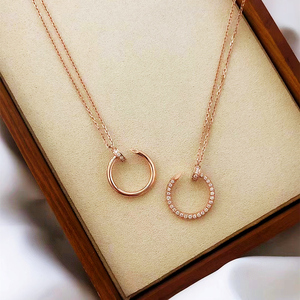 18k玫瑰金锁骨项链女购卡地亚正love双环钉子大饼满钻石彩金吊坠