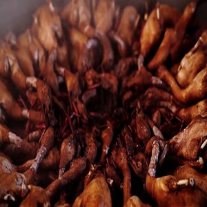 云南宜良特产李烧鸭