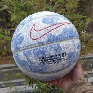 nike耐克篮球标准七号球 蒂芙尼蓝室内外天空蓝限量花瓣耐磨训练