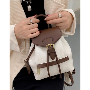 rsemnia韩版双肩包女小众设计感压花简约百搭休闲气质女神小背包