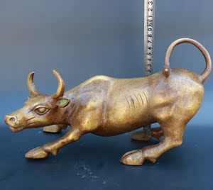 属堂古玩古董家居饰品摆件仿古青铜器工艺品办公礼品纯铜股市牛