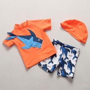 定制ins外贸款男童分体鲨鱼泳装儿童短袖泳衣裤套装韩婴儿冲浪服
