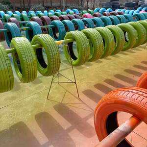 幼儿园废旧改造彩色轮胎创意造型工艺品装饰学校公园艺术景观摆件