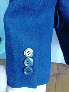 qi新新家园淘宝日本购老呢子袄收藏七八十年代蓝色有机玻璃纽h扣大