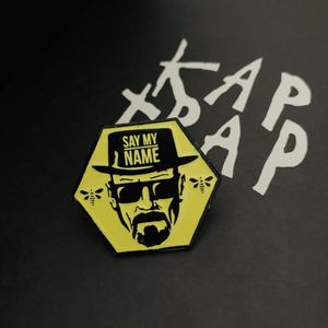 绝命毒师老白头像胸针创意美剧周边纪念徽章百搭胸章挂件美式好物