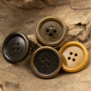 橘黄色双排毛呢咖啡棕色西服果实纽扣做旧烧边暗墨绿色毛衫扣子