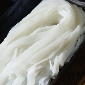 广东特产鲜切河粉广龙香湿河粉汤粉炒牛河粉2斤/4斤速食河粉