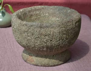 [谜念]玉玲儿 清代 小巧素朴 古雅精致  老石碗  老石臼 种菖蒲