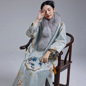 陌遇2021冬季新款国潮改良织锦缎提花棉衣中国风狐狸毛领唐装外套
