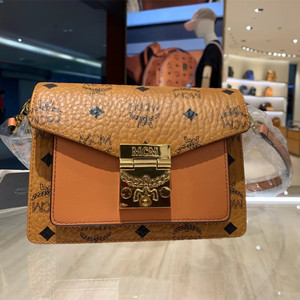 正品代购*mcm*女包经典印花拼色邮差包单肩斜挎手提链条风琴包