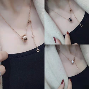 bvlgari宝格丽18k玫瑰金男女情侣黑陶瓷小红人慈善小蛮腰弹簧项链