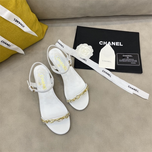 chanel/香奈儿 2021春夏新款女鞋金叶子一字带凉鞋低跟白色沙滩鞋