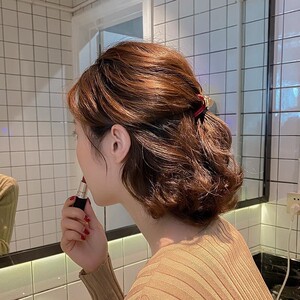v形发夹女后脑勺半扎发短发烫发发卡2021年网红新款头饰v型抓夹子