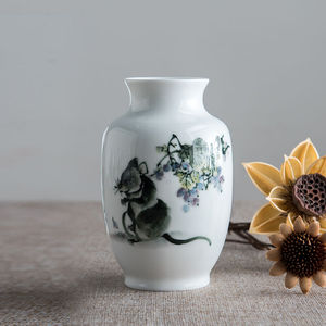 国瓷红官窑十二生肖小花瓶张志坚大师手绘醴陵釉下五彩陶瓷花瓶摆