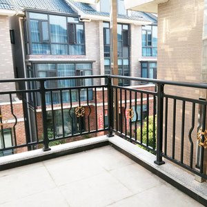 楼房阳台护栏