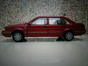 santana上海大众原厂老款桑塔纳2000时代超人汽车模型仿真118红