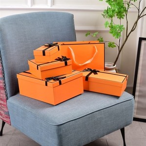 网红大超级大型i礼物盒网红特大号超大长方形纸箱子礼品盒超大送