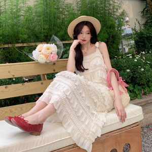 千层蛋糕吊带裙