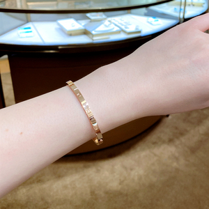 卡地亚正品手镯女