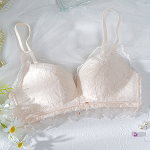 内衣女小胸聚拢薄款显大无钢圈收副乳防下垂美背文胸白色套装胸罩