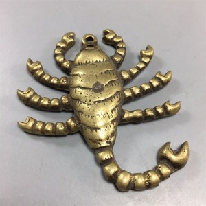 尼泊尔忿怒莲师九头铁蝎除u障轮挂件 纯铜多杰卓洛铁牌挂吊 蝎坠