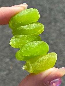 绿瓜子梅无核梅肉翡翠梅话梅新鲜水果干酸梅干果脯蜜饯解馋零食