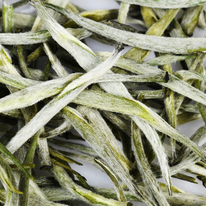 新茶踏雪级碧池兰妃茶兰花茶特级茶叶四川蒙顶山茶陶瓷罐散装50g