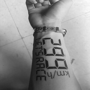 299km纹身贴ins风简约手腕图案男手臂男士个性模板果汁持久爆表