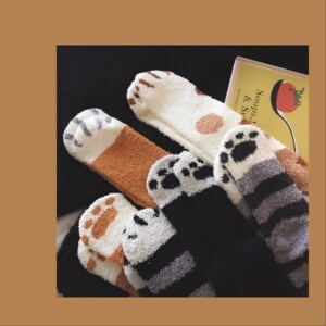 日本购立体猫咪袜子仿真猫爪袜子长袜女潮网红款同款图案动物猫腿