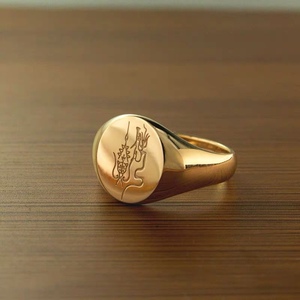 18k金图章火漆印章戒指家族徽章戒指男铂金黄金小指尾戒定制