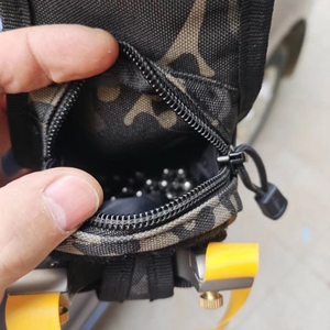 弹弓专用包钢珠包弹弓包小钢珠腰包外挂包迷彩户外战术包钳子弹包